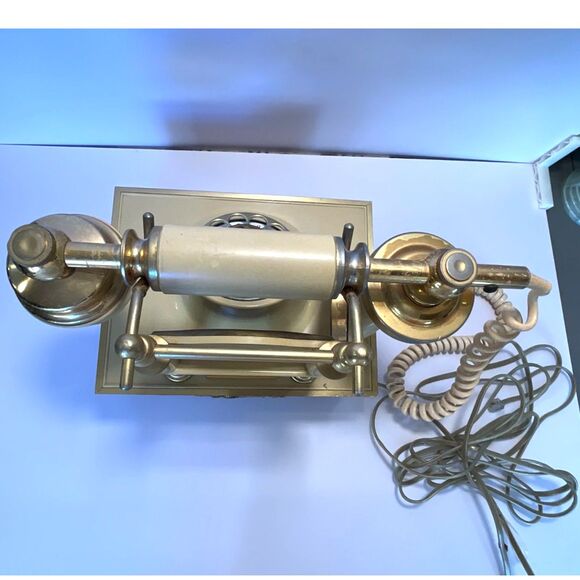 Vintage 1970's French Style rotary dial phone Deco-Tel - Picture 5 of 10